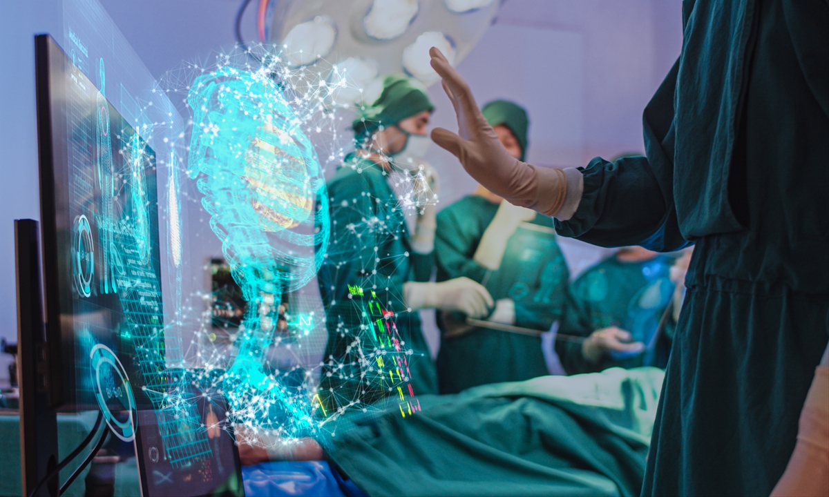Os chineses estão treinando futuros médicos em um hospital de IA inédito
